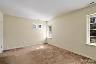 72 Creeks End Cir, Mills River, NC 28759 - Photo 30