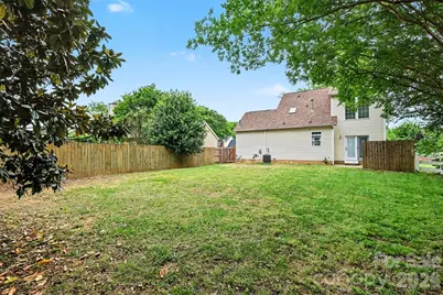 12548 Panthersville Drive, Charlotte, NC 28269 - Photo 32