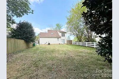 12548 Panthersville Drive, Charlotte, NC 28269 - Photo 4