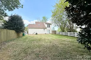 12548 Panthersville Dr, Charlotte, NC 28269 - Photo 4