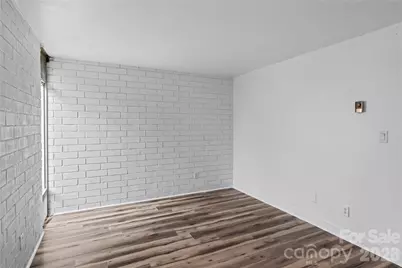 1739 S Hawthorne Road, Winston Salem, NC 27103 - Photo 12