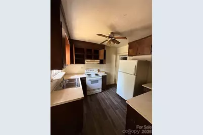 301 Magnolia Drive, Monroe, NC 28112 - Photo 2