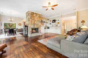 91 Island View Ct, Mill Spring, NC 28756 - Photo 10