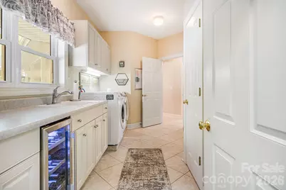 91 Island View Court, Mill Spring, NC 28756 - Photo 18