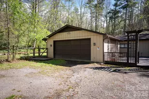 111 Hidden Pond Ln, Asheville, NC 28804 - Photo 32