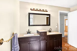 111 Hidden Pond Ln, Asheville, NC 28804 - Photo 22