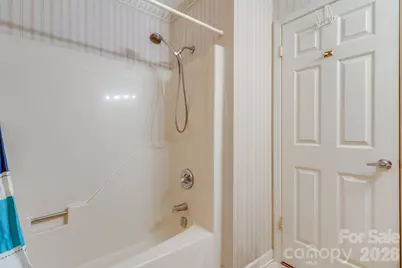 154 Surry Lane, Hendersonville, NC 28791 - Photo 14