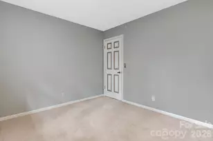 154 Surry Ln, Hendersonville, NC 28791 - Photo 12