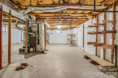 154 Surry Lane, Hendersonville, NC 28791 - Photo 28