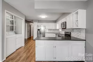 154 Surry Ln, Hendersonville, NC 28791 - Photo 22