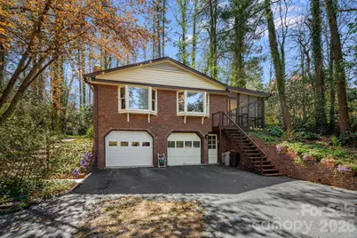 154 Surry Lane, Hendersonville, NC 28791 - Photo 4