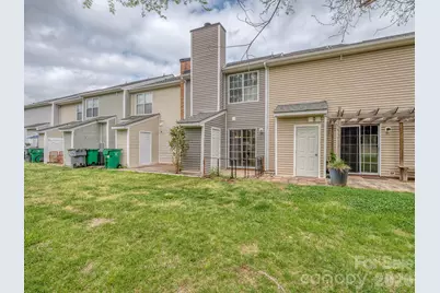 8211 Golf Ridge Drive, Charlotte, NC 28277 - Photo 32