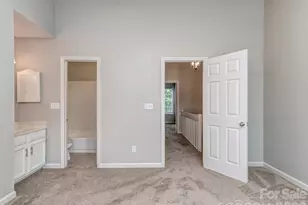 8211 Golf Ridge Dr, Charlotte, NC 28277 - Photo 20