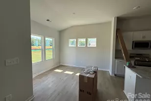 1301 Bansal Dr, Charlotte, NC 28215 - Photo 10
