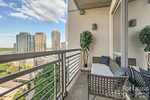 333 W Trade Street W, Charlotte, NC 28202 - Photo 10