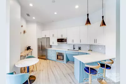 333 W Trade Street W #2002, Charlotte, NC 28202 - Photo 14