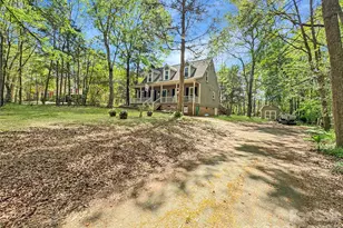 8209 Saddlehorse Ln, Charlotte, NC 28215 - Photo 10