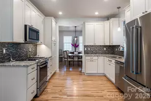 305 Woodview Ct, Fletcher, NC 28732 - Photo 16