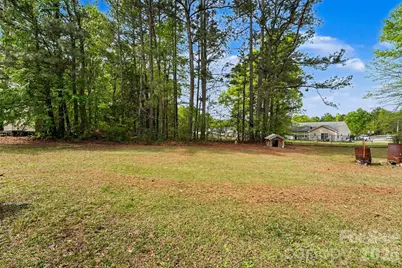 2716 Norfolk Road, Lancaster, SC 29720 - Photo 16