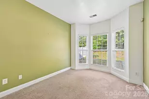 8718 Buttonwood Ct, Charlotte, NC 28215 - Photo 18