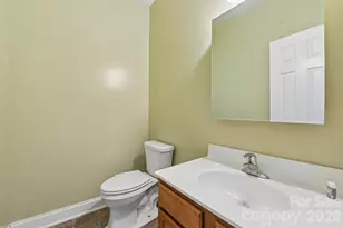 8718 Buttonwood Ct, Charlotte, NC 28215 - Photo 20