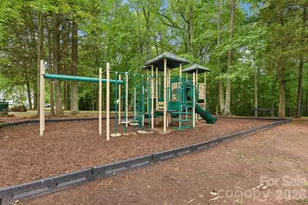 8718 Buttonwood Ct, Charlotte, NC 28215 - Photo 30