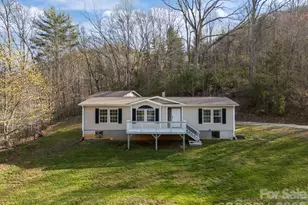 633 Allen Dr, Marshall, NC 28753 - Photo 2