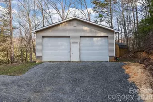 633 Allen Dr, Marshall, NC 28753 - Photo 14