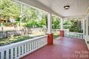 32 Swannanoa Ave, Asheville, NC 28806 - Photo 2