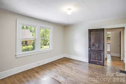 32 Swannanoa Avenue, Asheville, NC 28806 - Photo 18