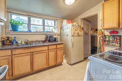 119 Fairfax Avenue, Asheville, NC 28806 - Photo 8