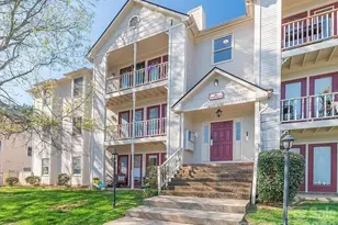 6112 Meadow Rose Ln, Charlotte, NC 28215 - Photo 2