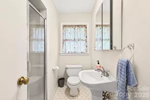3 Ellenwood Dr, Asheville, NC 28804 - Photo 22