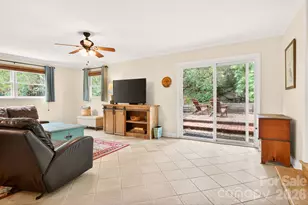 3 Ellenwood Dr, Asheville, NC 28804 - Photo 12