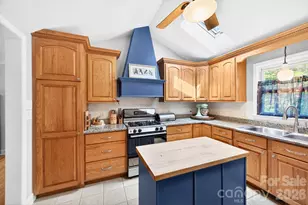 3 Ellenwood Dr, Asheville, NC 28804 - Photo 8