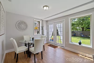 33 Madison Street, Asheville, NC 28801 - Photo 22