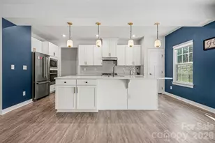 10344 Paper Birch Dr, Charlotte, NC 28215 - Photo 14