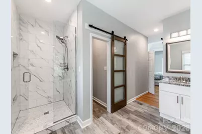 7015 Oakview Lane, Charlotte, NC 28226 - Photo 16