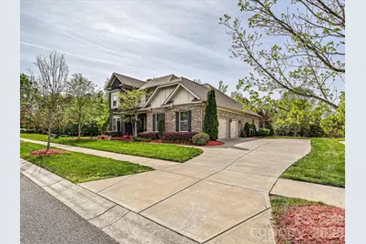 101 Enclave Boulevard, Matthews, NC 28104 - Photo 2