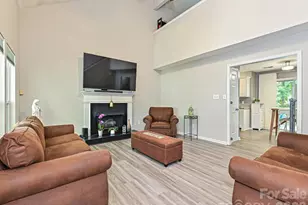 9207 Kimmel Ln, Charlotte, NC 28216 - Photo 6