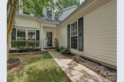 9207 Kimmel Lane, Charlotte, NC 28216 - Photo 2