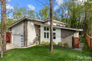 1852 Lakedell Dr, Charlotte, NC 28215 - Photo 2