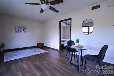 525 SW 12th Street SW #29, Hickory, NC 28602 - Photo 6