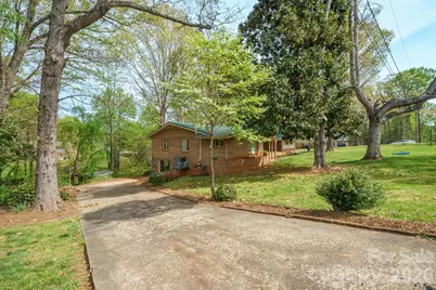 465 28th Avenue Lane NE, Hickory, NC 28601 - Photo 36