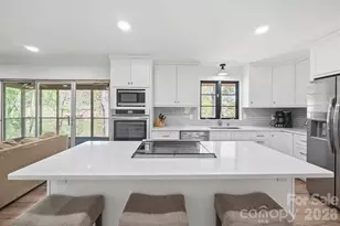 465 28th Ave Ln NE, Hickory, NC 28601 - Photo 8