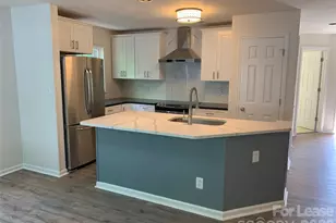 672 Portside Dr, Davidson, NC 28036 - Photo 2