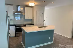 672 Portside Dr, Davidson, NC 28036 - Photo 8