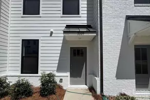 5009 Layman Dr, Charlotte, NC 28226 - Photo 2