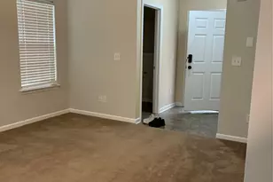 3329 Nevin Brook Rd, Charlotte, NC 28269 - Photo 2