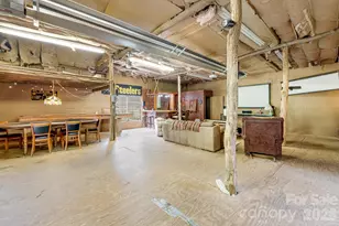 6334 Jacks Creek Rd, Burnsville, NC 28714 - Photo 36